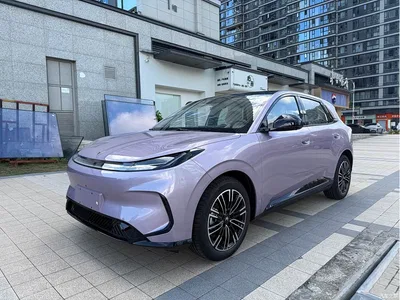 2025 ARCFOX T1 425 Mid-range Version, фото 1, лот 10240083