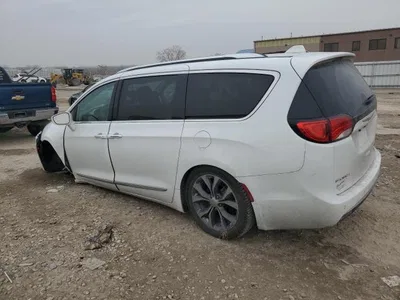 2017 CHRYSLER PACIFICA LIMITED, фото 2, лот 10864143