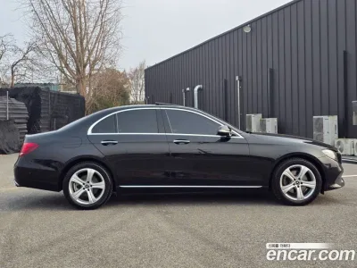 2018 Mercedes-Benz E-Class E220d Avantgarde, фото 3, лот 10065011