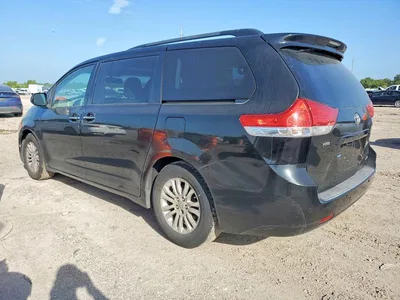 2011 TOYOTA SIENNA XLE 8-PASSENGER, фото 2, лот 10545626