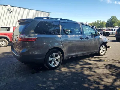 2017 TOYOTA SIENNA LE, фото 3, лот 10535817