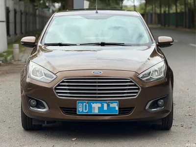 2015 Ford Escort 1.5L Automatic Fashion, фото 2, лот 11547565