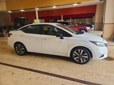 2020 NISSAN VERSA SR, фото 4, лот 10667503