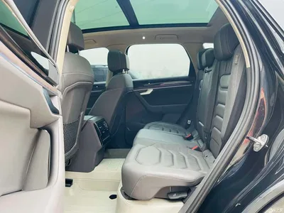 2021 Volkswagen Touareg 3.0TSI Sharp Edition with Gloss Black Sports Package, фото 4, лот 10452415