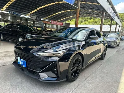 2023 Changan UNI-V 1.5T Luxury Edition, фото 1, лот 10480991