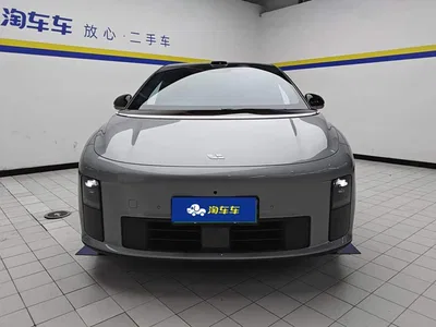 2025 Li Auto i6 4WD Base Model, фото 2, лот 10445777