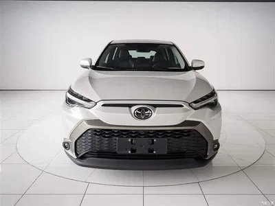 2022 Toyota Frontlander 2.0L CVT Luxury PLUS Edition, фото 3, лот 10384421