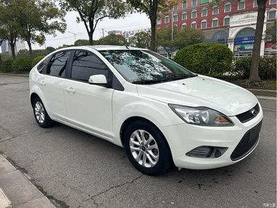 2013 Ford Focus Hatchback Classic 1.8L Automatic Base, фото 3, лот 10277979