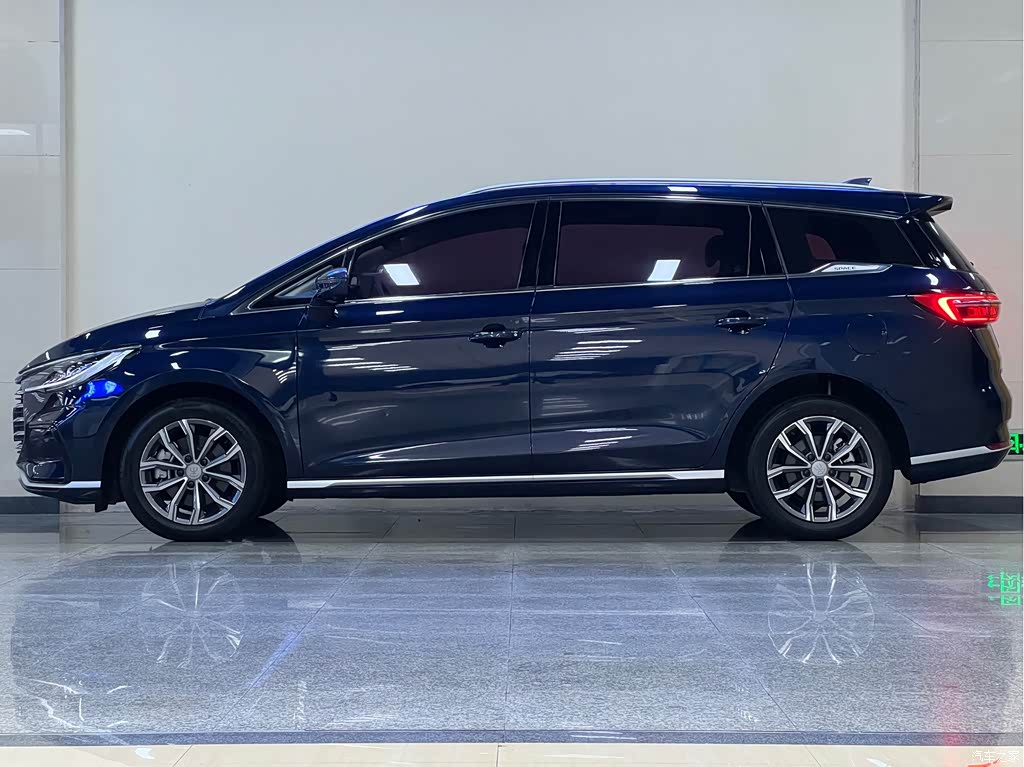 2021 BYD Song MAX Upgrade 1.5T Automatic Flagship Edition 6-Seater, фото 4, лот 11178717