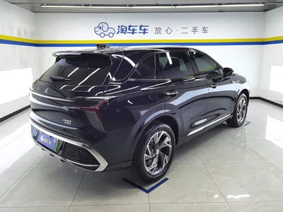 2024 Hongqi HS3 PHEV PHEV 115km Power Edition, фото 3, лот 10303989