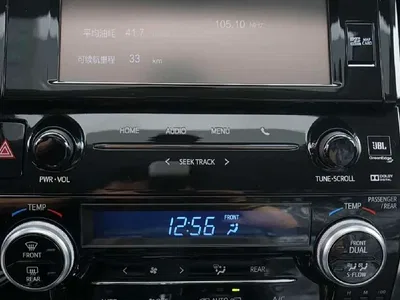 2019 Toyota Vellfire Hybrid 2.5L HV Premium Edition, фото 4, лот 10275972