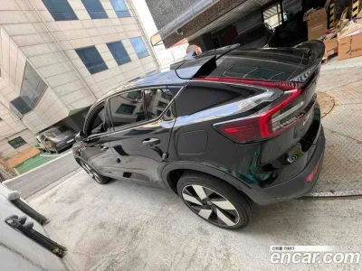 2023 Volvo C40 Twin Ultimate, фото 2, лот 10121619