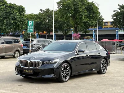 2026 BMW 5 Series 525Li M Sport Package, фото 1, лот 10662376