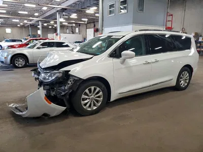 2019 CHRYSLER PACIFICA TOURING L, фото 1, лот 10653758