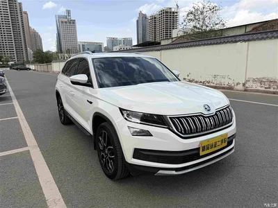 2018 Škoda Kodiaq Facelift TSI330 7-seat 2WD Luxury Tech Edition, фото 3, лот 10348294