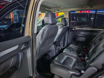 2015 Volkswagen Touran 1.4T DSG Comfort Edition 5-seater, фото 4, лот 10475287