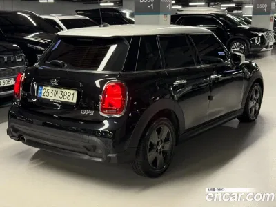 2022 Mini Cooper 5Door Classic, фото 3, лот 10105190