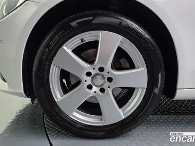 2016 Mercedes-Benz C-Class C200, фото 4, лот 10518129