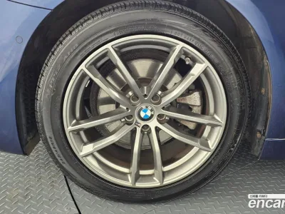 2020 BMW 5-Series 520i M Sport, фото 4, лот 10048166