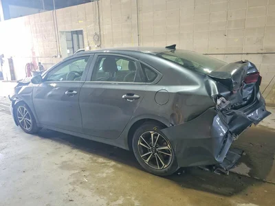 2024 KIA FORTE LXS, фото 2, лот 10784679