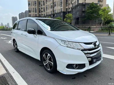 2015 Honda Odyssey Facelift 2.4L Smart Cool Edition, фото 3, лот 11134574