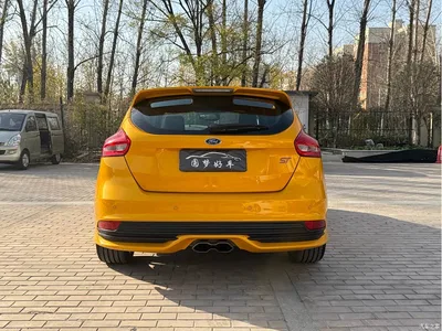 2015 Ford Focus (Import) 2.0T ST Orange Edition, фото 3, лот 10297424
