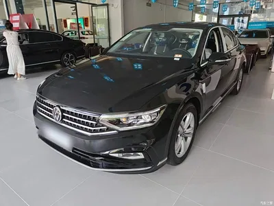 2025 Volkswagen Magotan Popular Edition 280TSI DSG Comfort, фото 2, лот 10437949