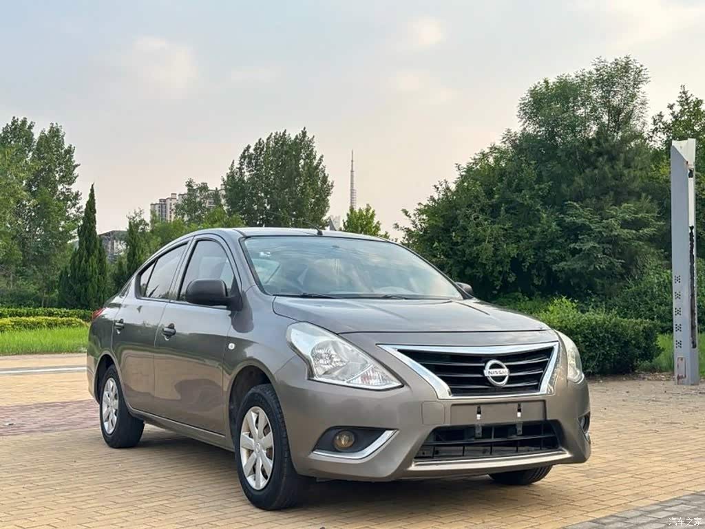 2015 Nissan Sunny 1.5XE Manual Comfort, фото 3, лот 11219770