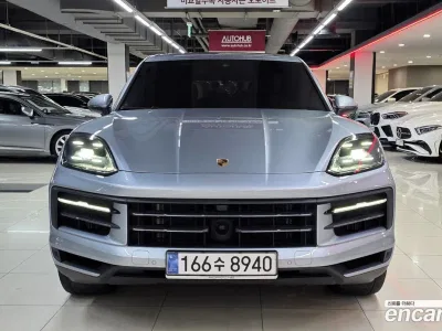 2025 Porsche Cayenne 3.0, фото 2, лот 10099348