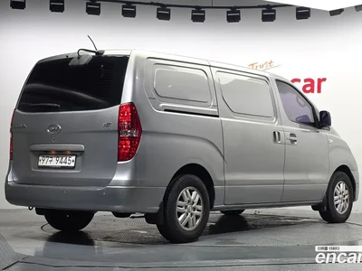 2016 Hyundai Starex 3-Seater VAN, фото 1, лот 10192900
