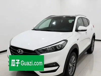 2015 Hyundai Tucson 1.6T Dual Clutch 2WD Smart, фото 1, лот 10371786
