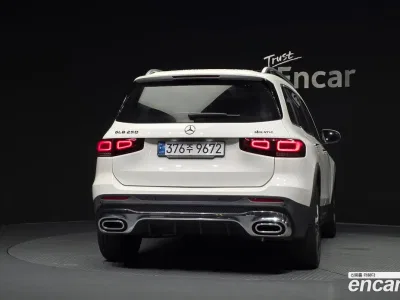2023 Mercedes-Benz GLB-Class GLB250 4MATIC, фото 4, лот 10218446