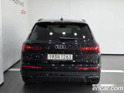 2025 Audi Q7 55 TFSI Quattro Premium, фото 4, лот 10104907