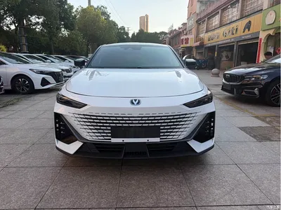 2023 Changan UNI-V 1.5T Luxury Edition, фото 2, лот 10252702
