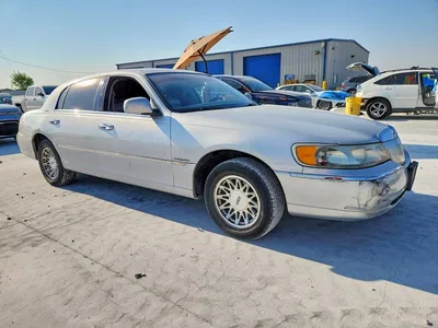 1998 LINCOLN TOWN CAR SIGNATURE LIMITED, фото 4, лот 10970249
