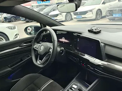 2023 Volkswagen Golf 280TSI DSG Pro, фото 4, лот 10424791