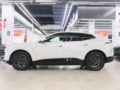 2026 Avatr 07 model Ultra EV AWD, фото 3, лот 10390902
