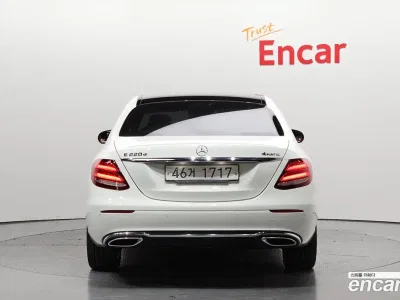 2017 Mercedes-Benz E-Class E220d 4MATIC Avantgarde, фото 3, лот 10070941