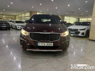 2019 Kia Canival 9-Seater Luxury, фото 2, лот 10256531