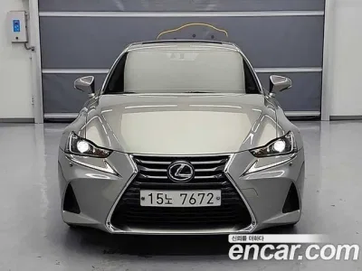 2018 Lexus IS 300 Supreme, фото 1, лот 10033920