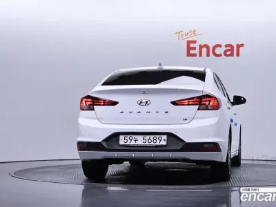 2019 Hyundai AVANTE 1.6, фото 3, лот 10229445