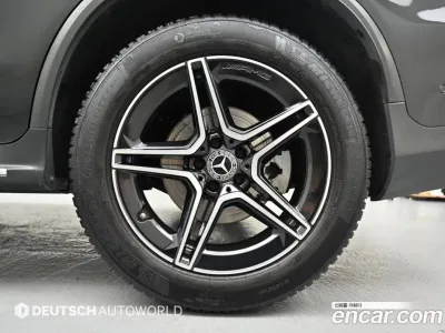 2023 Mercedes-Benz GLC-Class GCL300 4MATIC Coupe, фото 4, лот 10063553