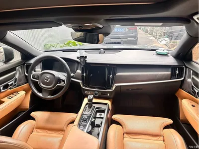 2017 Volvo V90 Cross Country T5 AWD Smart Edition, фото 3, лот 10598128