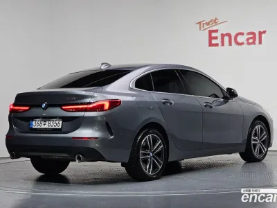 2022 BMW 2-Series 220i Advantage, фото 2, лот 10036650