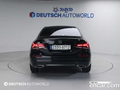 2022 Mercedes-Benz A-Class A220 Sedan, фото 4, лот 10162144