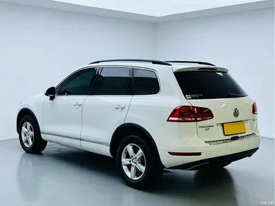 2011 Volkswagen Touareg 3.0TSI Standard, фото 4, лот 11073892