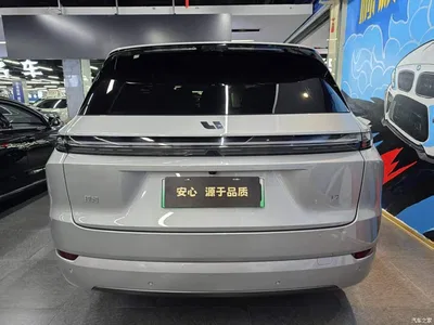 2025 Li Auto L7 Max Smart Renewal Edition, фото 4, лот 10447303
