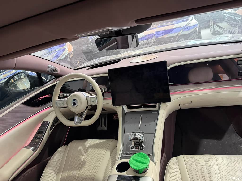 2024 Denza Z9GT 1100 AWD Ultra Edition, фото 3, лот 10356847
