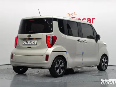 2016 Kia RAY Prestige, фото 2, лот 10229275