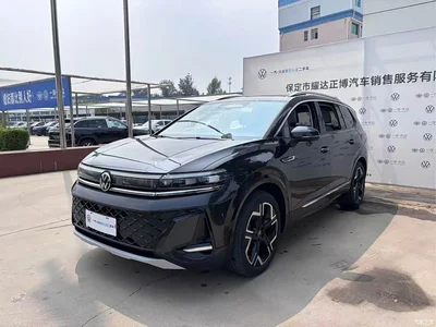 2025 Volkswagen Talagon 450TSI R-Line 6-Seater, фото 1, лот 10480493